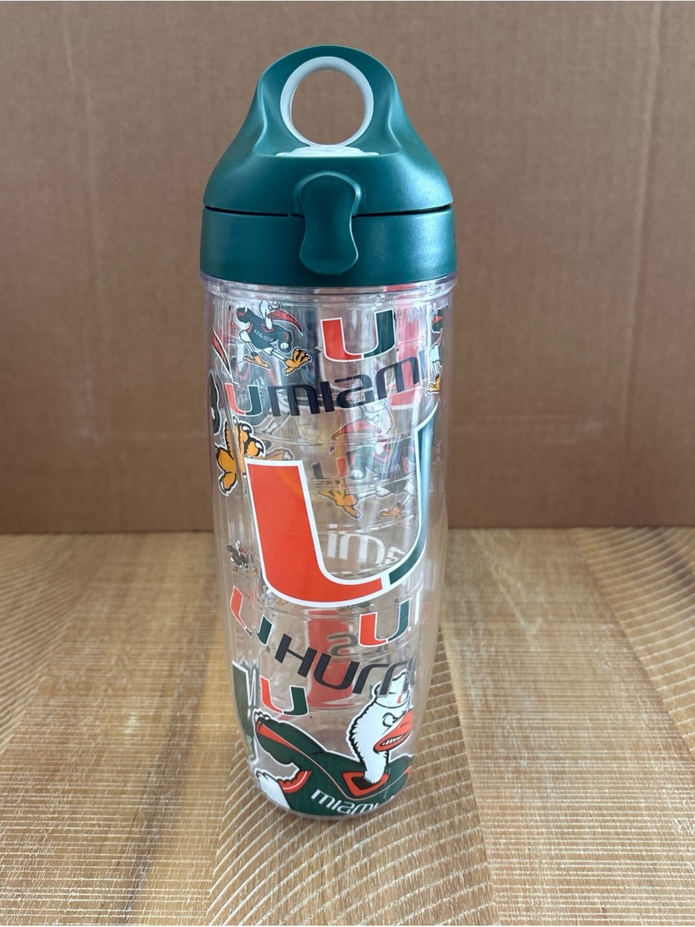 TERVIS 24oz Water Bottle University Of MIAMI HURRICANES TUMBLER With LID